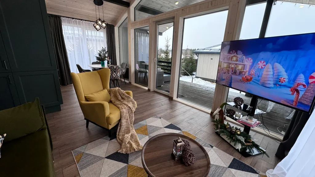 Дом с баней, сибирским чаном и теплой панорамной беседкой