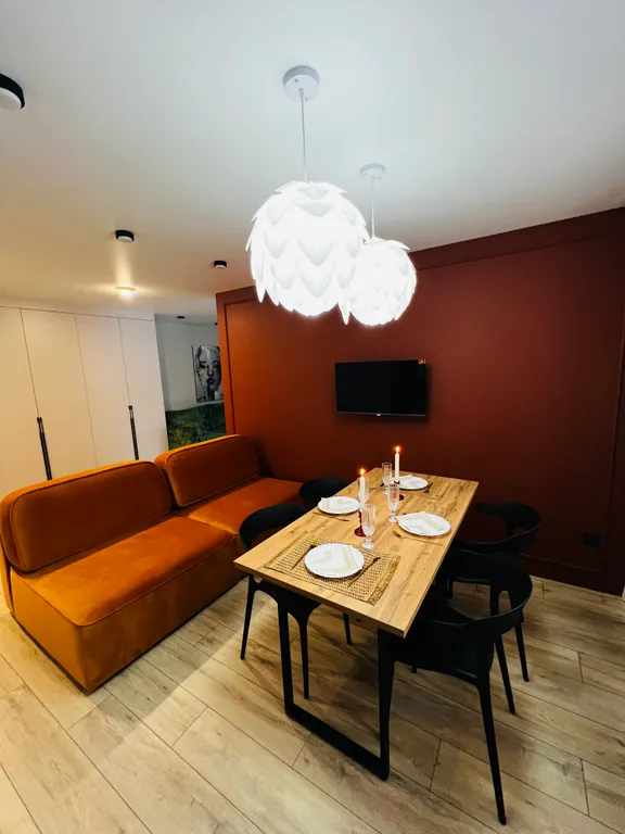 Просторная квартира в центре города с дизайнерским ремонтом