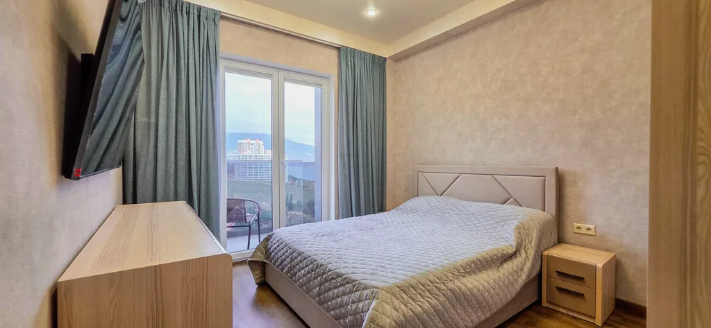 Видовая квартира в Ливадии