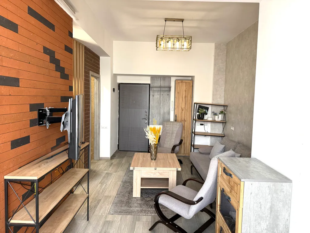 Уютная квартира в самом центре до площади Республики 250 метров