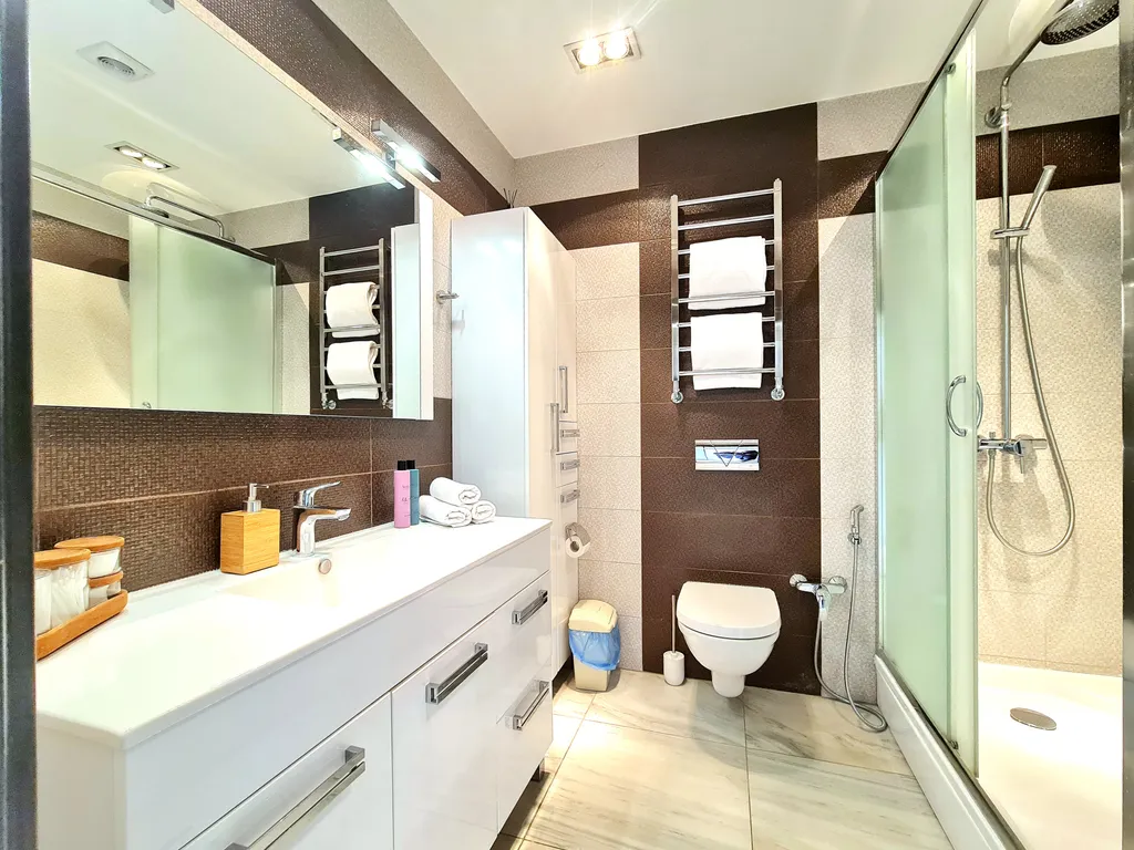 Студия с видом на горы, море и олимпийские объекты