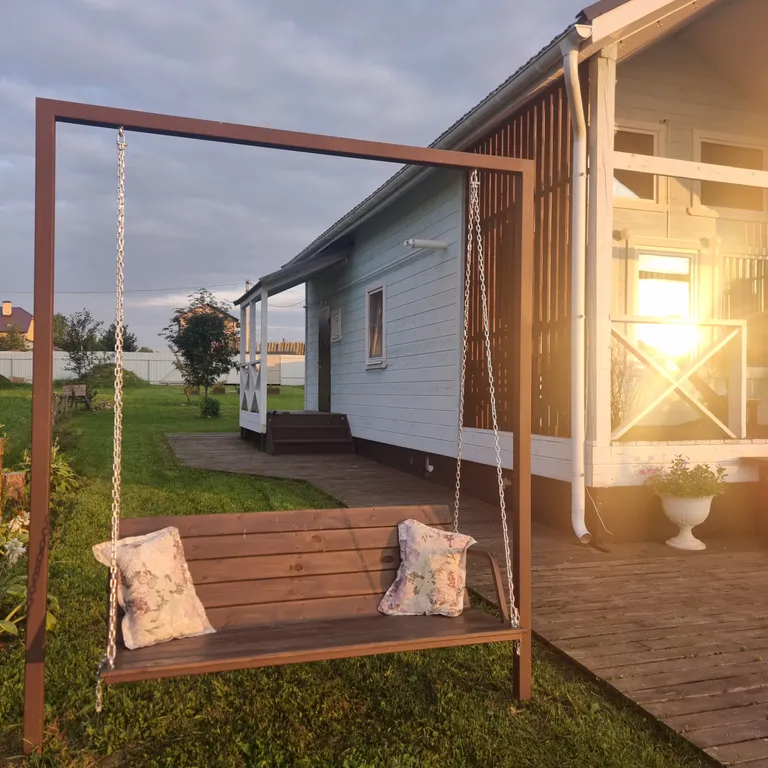 Уютный дом на берегу реки Кимрка