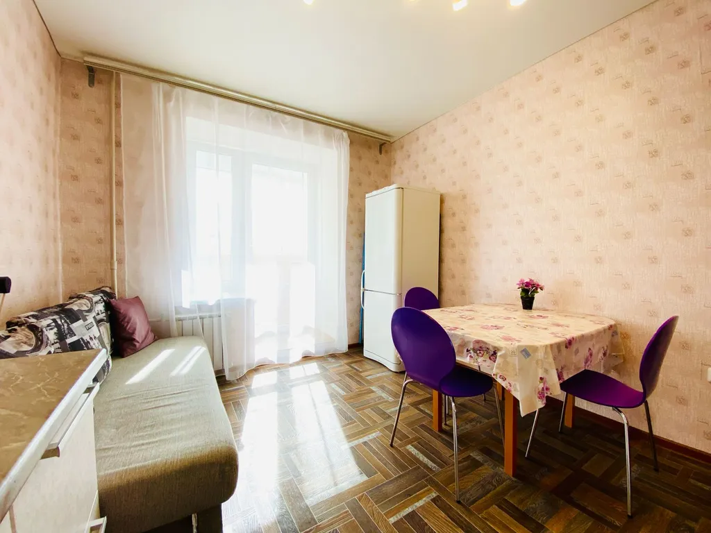 Яркий апартамент на Ленинградской