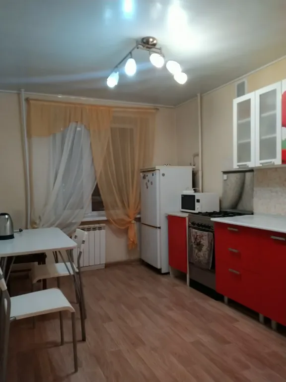 Уютная просторная однушка в Новлянском