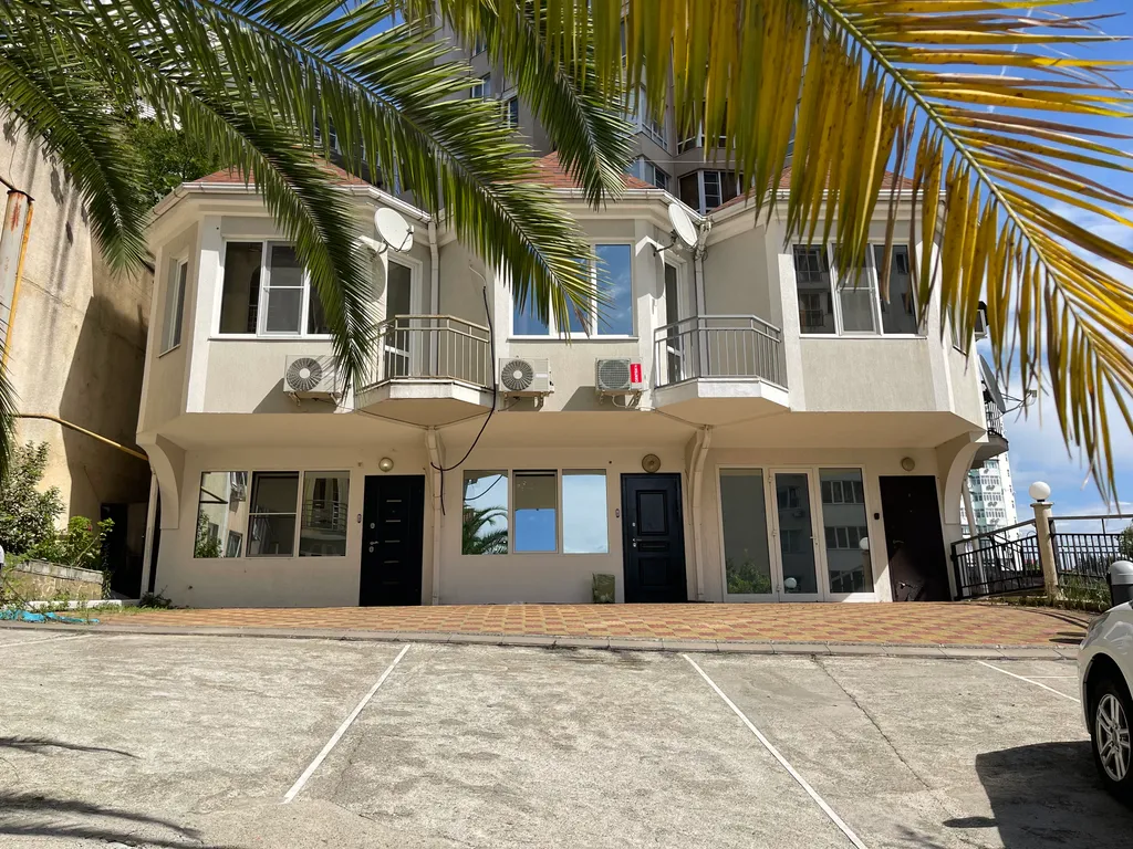 Уютный двухуровневый таунхаус недалеко от моря