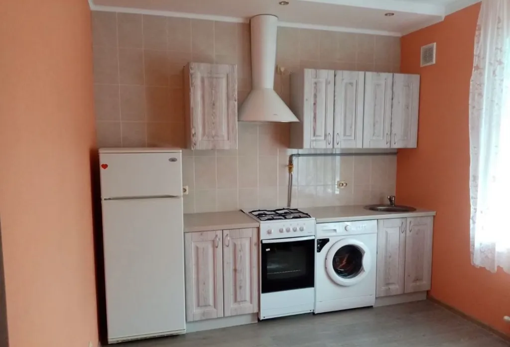 Квартира 2-комнатная Квартира — Кущёвская