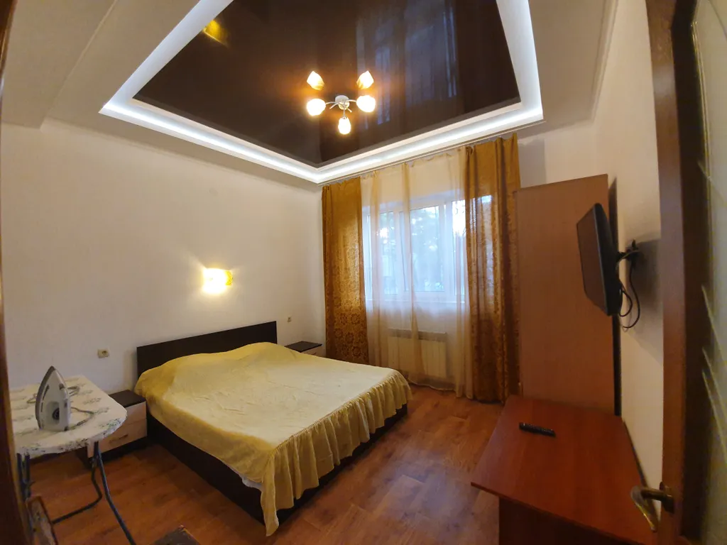 Коттедж Дом с отдельным двором в центре рядом с Центральным рынком — Евпатория