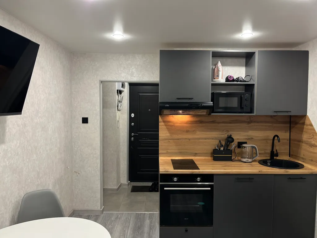 Квартира Студия возле центра и автовокзала — аренда посуточно в Тюмень