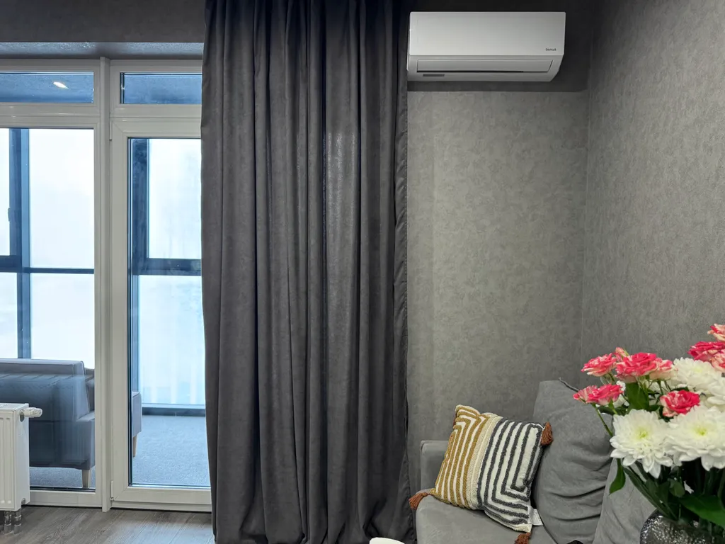 Современная квартира в новом деловом центре Новосибирска