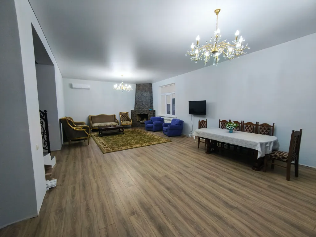 Коттедж Просторный Домик в 5 минутах от моря — аренда посуточно в Махачкала