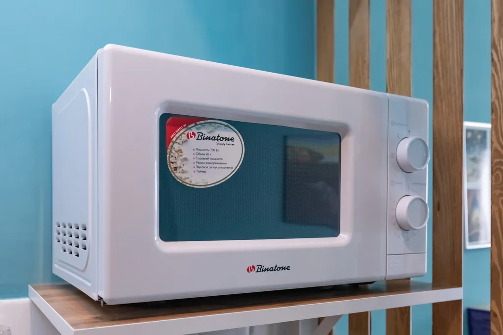 Студия в стиле Сальвадора Дали