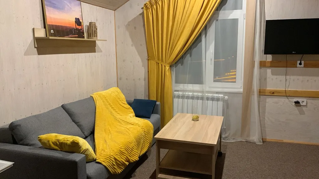 Коттедж Уютный дом с террасой и видом на горы — Шерегеш