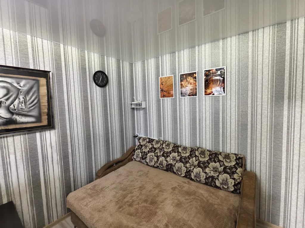 Новая 2-ух-комнатная квартира с хорошим расположением