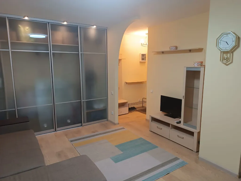 Уютная квартира-студия в тихом центре — аренда посуточно в Мурманск