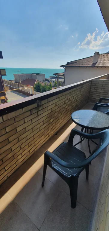 1-комнатная квартира с видом на море