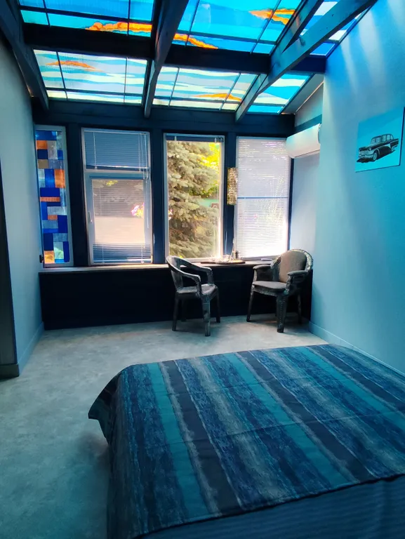 Коттедж Удивительный дом, фонари верхнего света, звуки природы и города — Казань