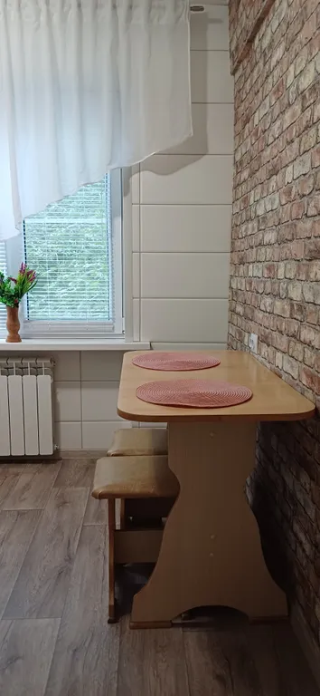 Квартира в 10 минутах езды на подземном трамвае до Мамаева кургана