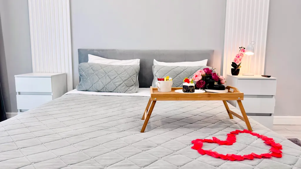 Апартаменты делюкс в авторском квартале в центре города