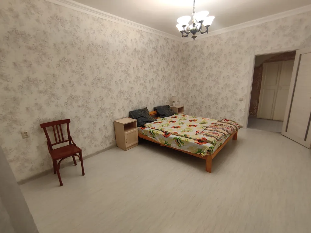 Современная квартира в сталинском доме у метро