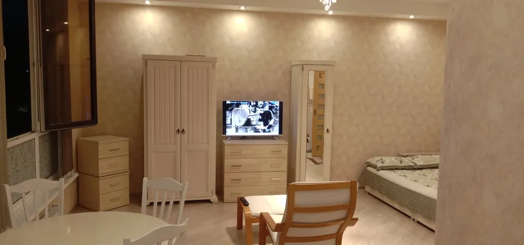 Квартира Квартира Просторная светлая студия в Сириусе на красивой набережной реки Мзымты — Сириус