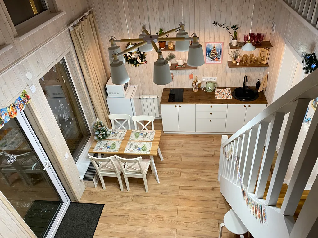 Новый светлый теплый атмосферный барнхаус с террасой “Barny”