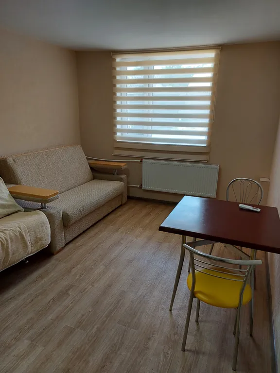 2 комнатная .на Донской 26а