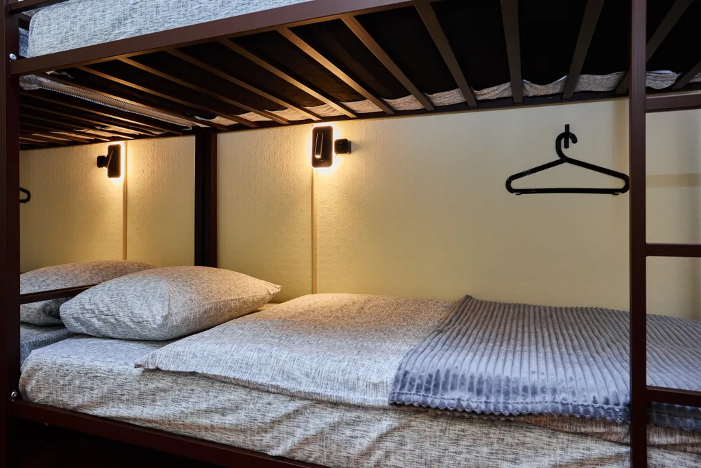 Спальное место в общем 4-х местном номере для ЖЕНЩИН