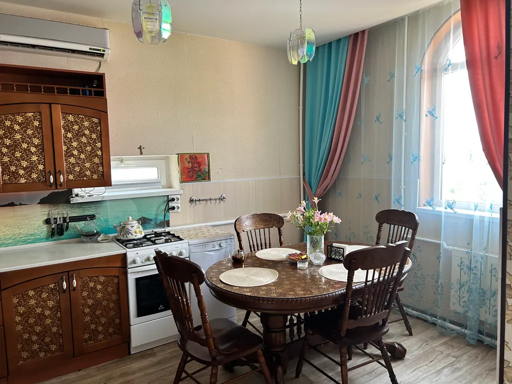 Дом в пешей доступности от моря