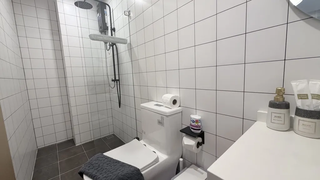 Изумительная квартира у пляжа Камала с бассейном и спортзалом