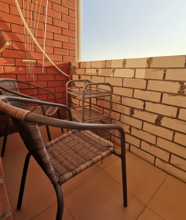 Уютная солнечная студия для любителей кофе