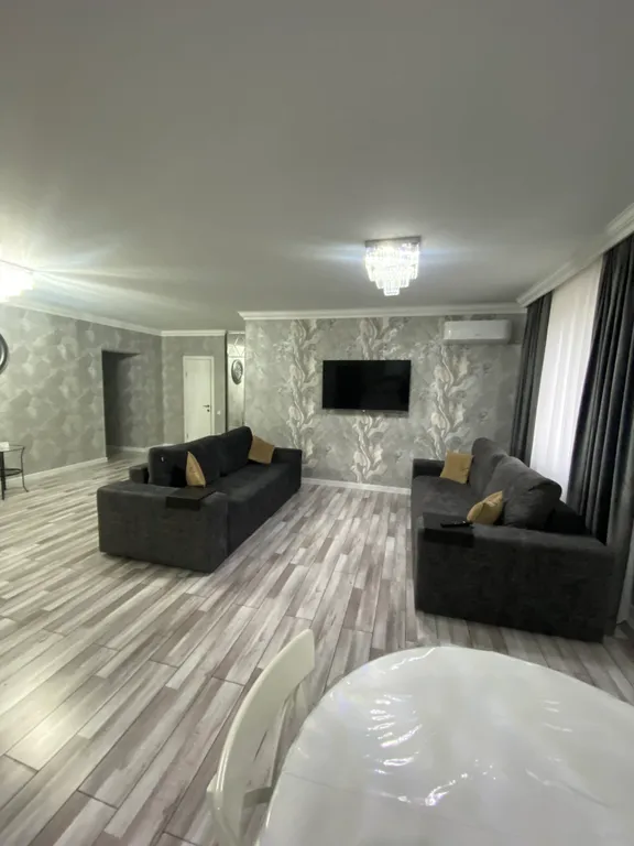 Просторная квартира в курортной зоне — аренда посуточно в Ессентуки