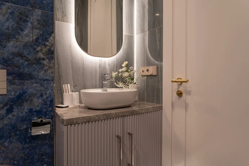 Улучшенный апартамент Мастерская Света