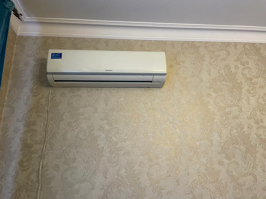 Квартира Большая квартира в центре — Махачкала