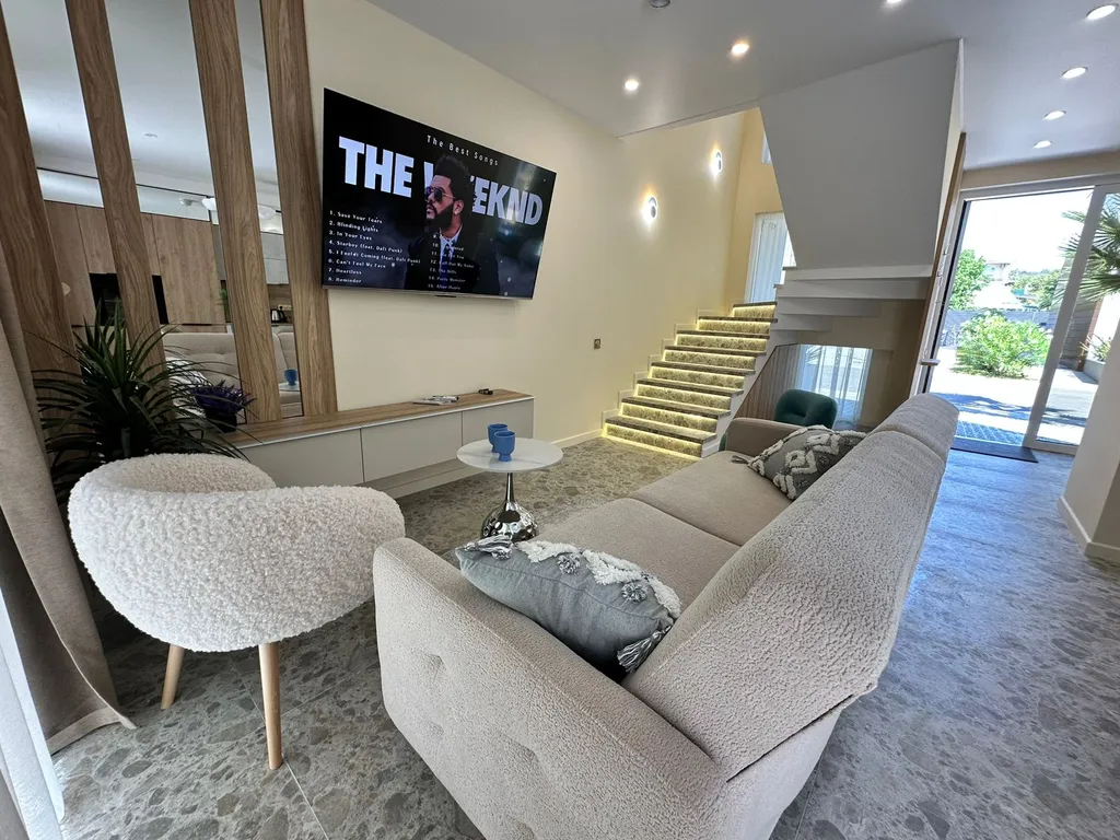 Коттедж Идеальный таунхаус для отдыха #2 — аренда посуточно в Орёл-Изумруд