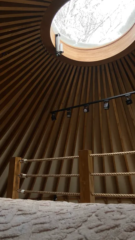 Уникальная современная юрта с максимальными удобствами