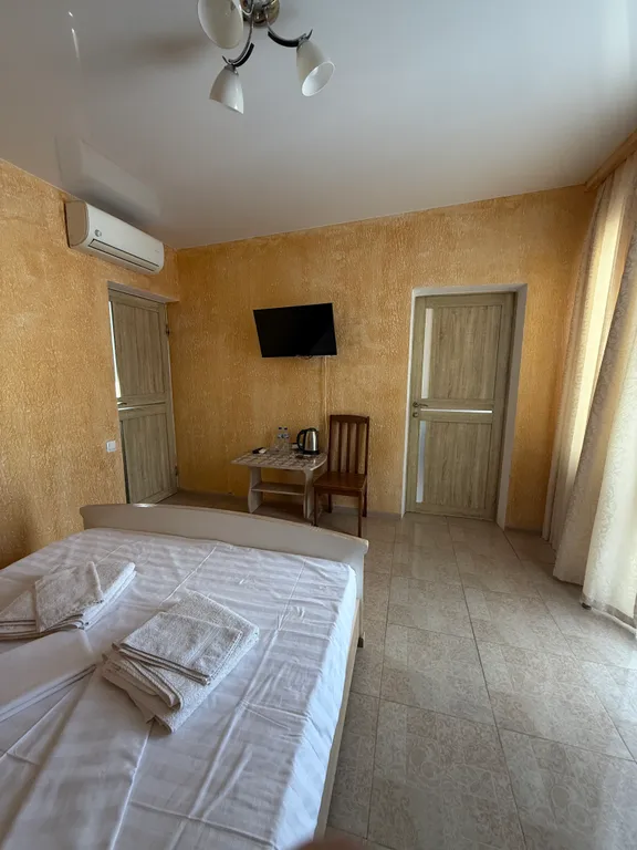 Квартира Квартира Двухкомнатный люкс с балконом — Геленджик