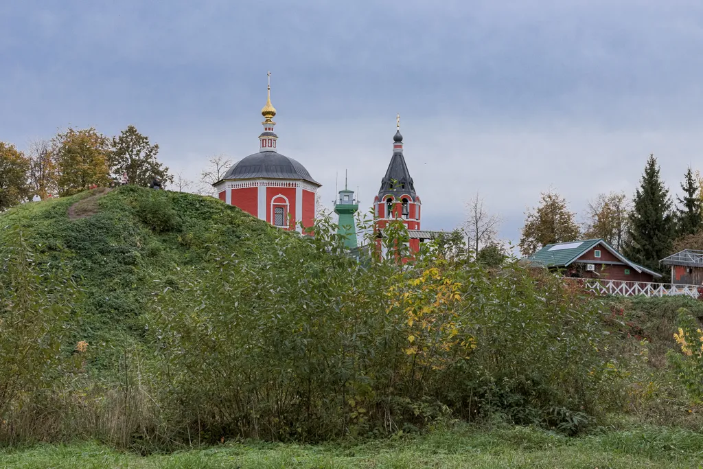 Монастырская изба