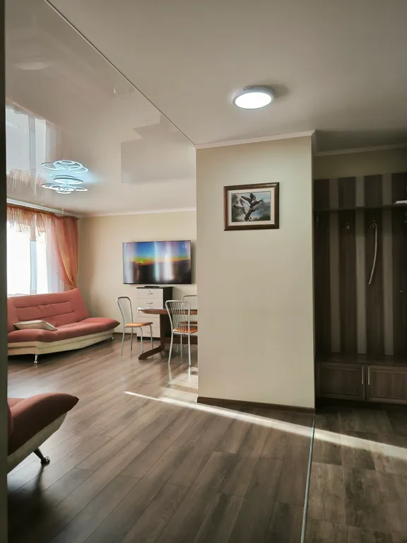 Квартира Квартира Крупная евродвушка в спальном районе — Барнаул