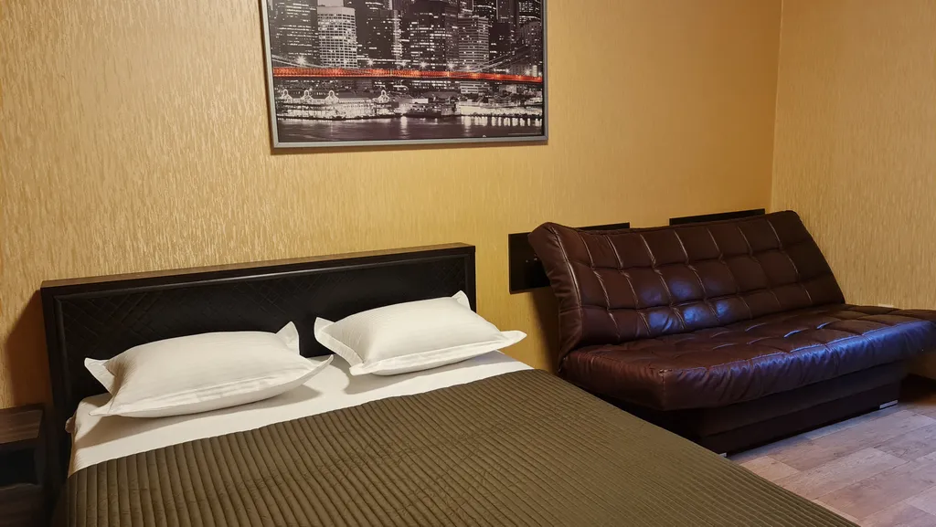 Просторная комфортабельная 2-комнатная квартира в многоэтажном доме