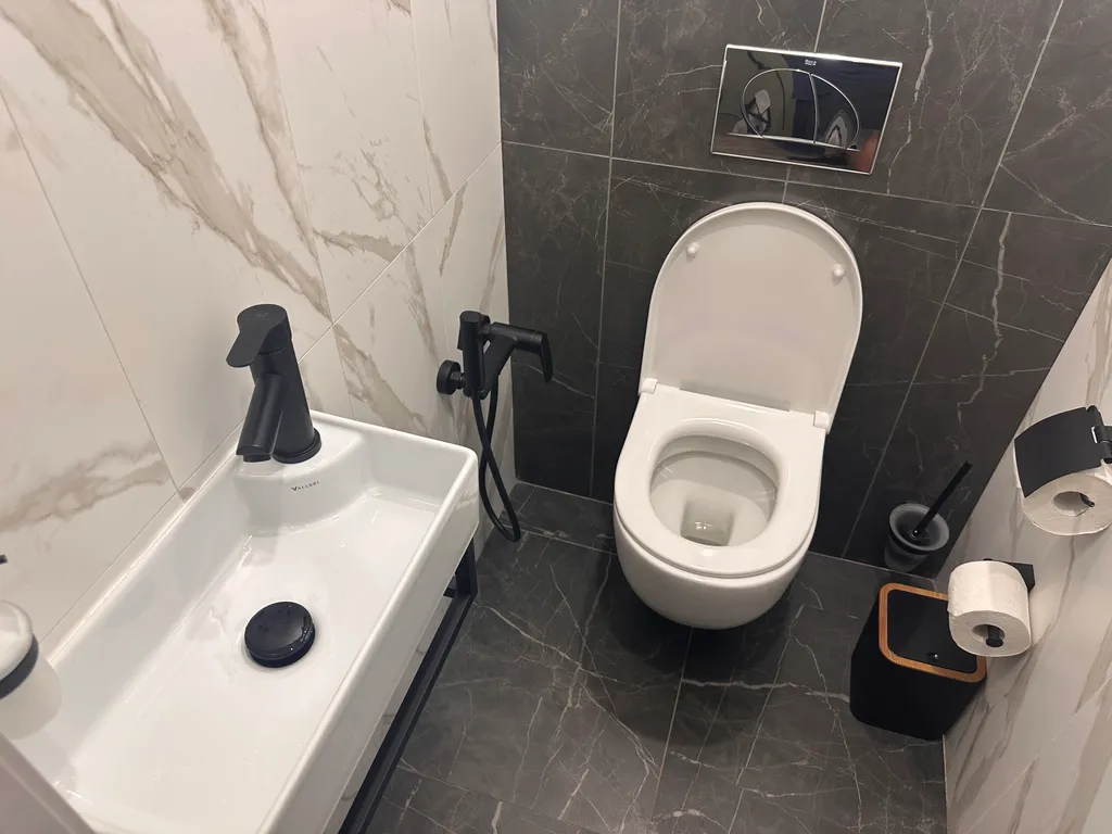 Квартира рядом с Аквапарком и Дворцом Борьбы