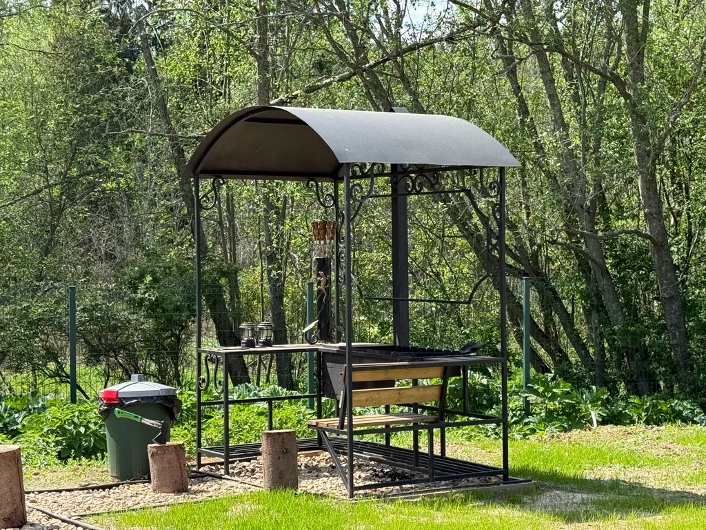 Коттедж Дом с сибирским чаном — Горки