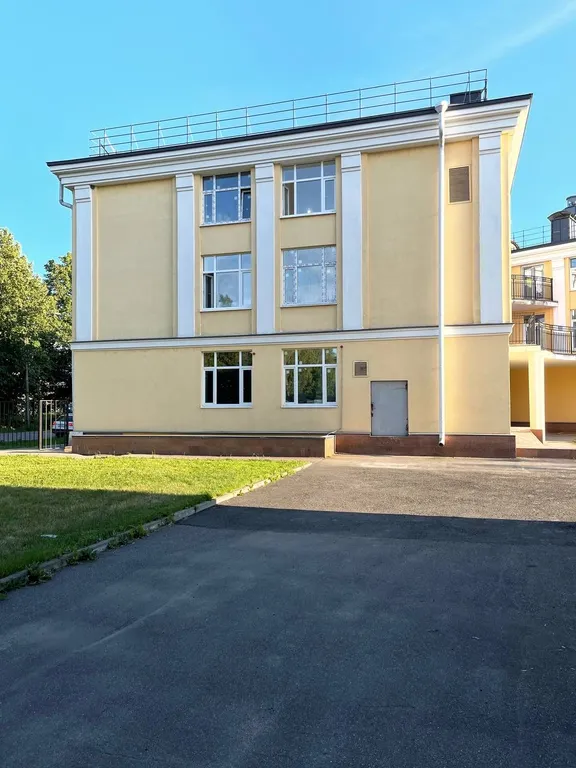 New apartment dream of Peterhof