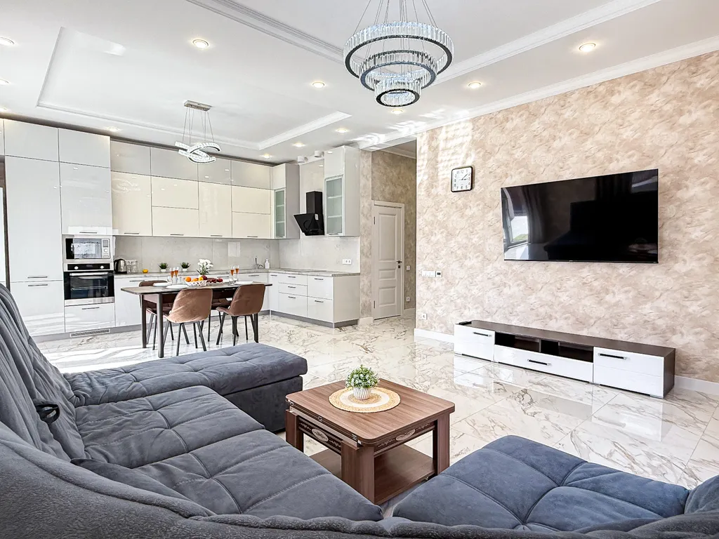 Новый дом с бассейном и хамамом