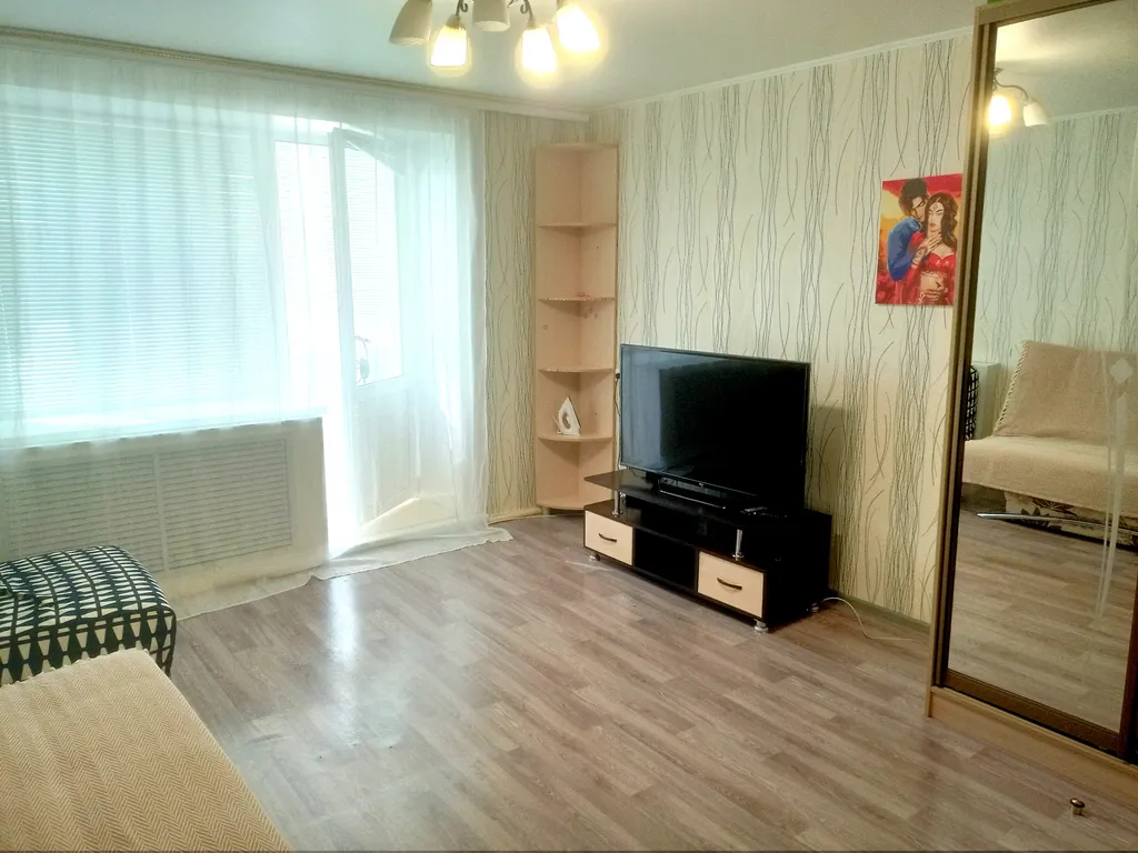 Уютная квартира с большой светлой лоджией.