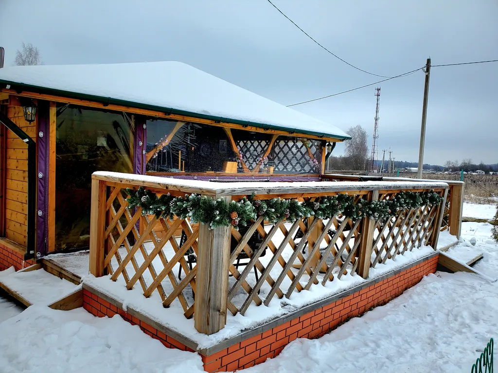 Дизайнерский домик на семейной экоферме в Немцово