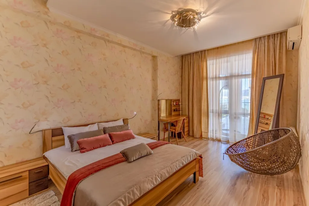 Квартира на первой береговой линии — аренда посуточно в Геленджик