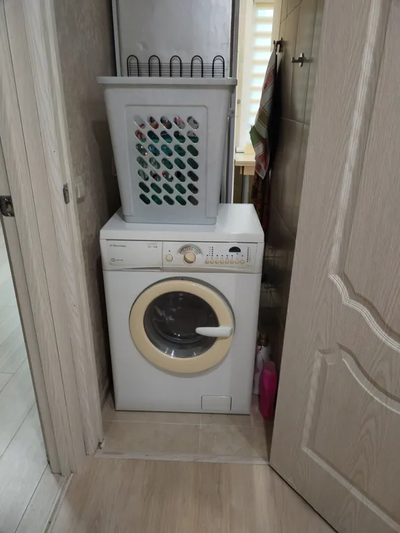 Уютная квартира, 2 остановки метро до центра, в тихой парковой зоне