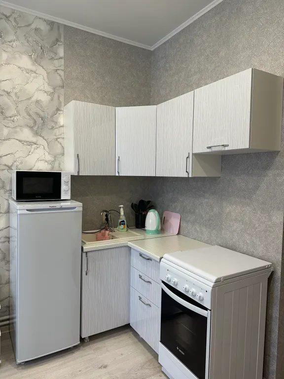 Красивая уютная студия-апартаменты вдоль набережной реки