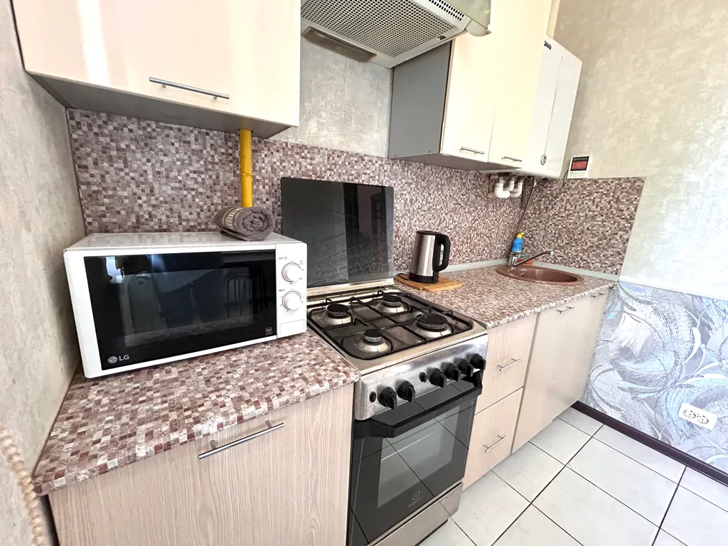 Просторная квартира в тихом месте с парковкой