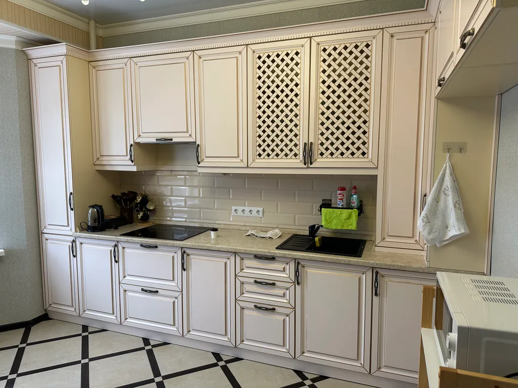 Уютная квартира с видом на город и горы